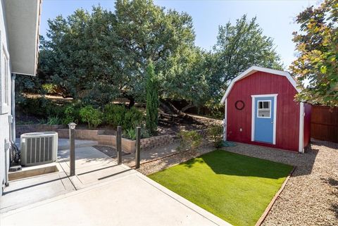 Tiny photo for 676 Red Cloud RD, Paso Robles, CA 93446 (MLS # NS26124981)