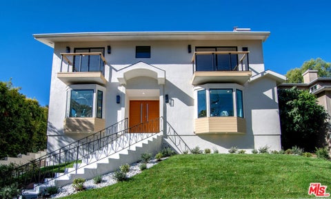 Photo of 2201 Hillsboro Avenue, Los Angeles, CA 90034 (MLS # 26101756)