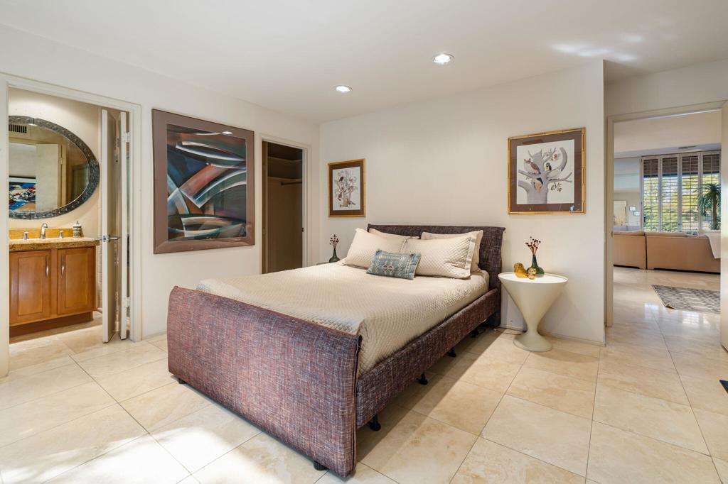 The Springs C.C. - Residential