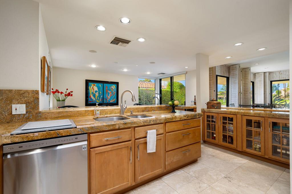 The Springs C.C. - Residential