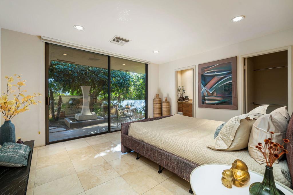 The Springs C.C. - Residential