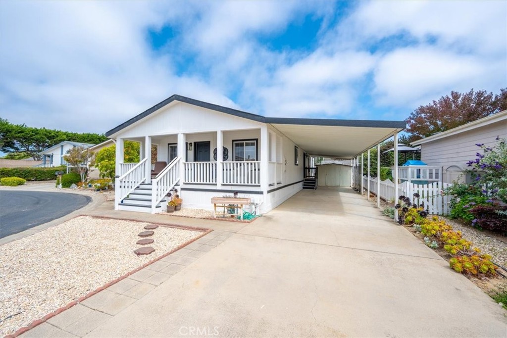 765 Mesa View Drive 216