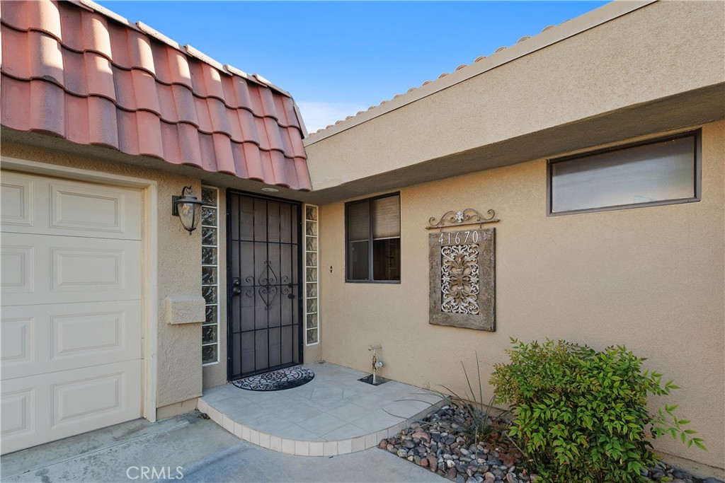 Properties 4 41670 Resorter Boulevard