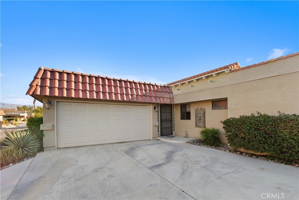 Properties 3 41670 Resorter Boulevard