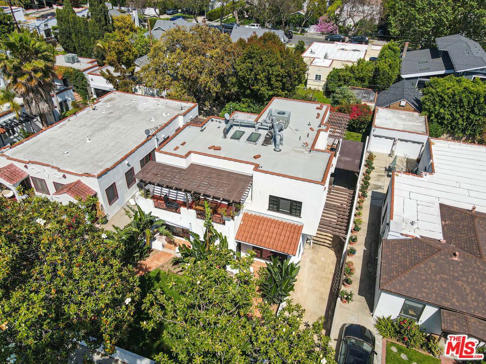 1208 Poinsettia Drive