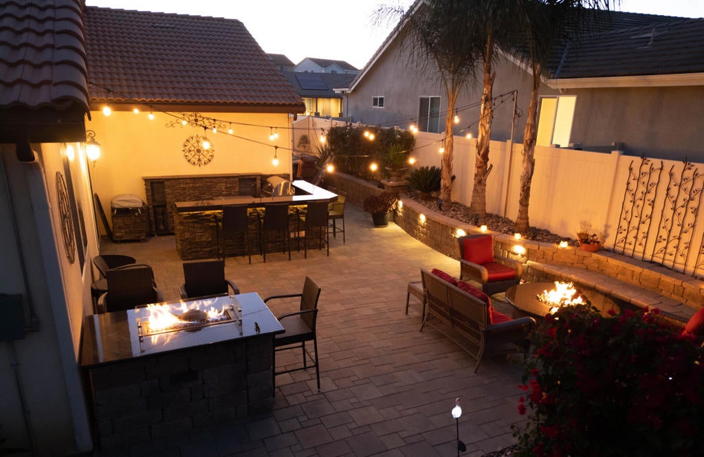 102 Knoll Crest Drive
