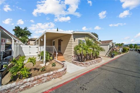 Photo of 31301 Lakehills Road #80, Castaic, CA 91384 (MLS # SR26122040)
