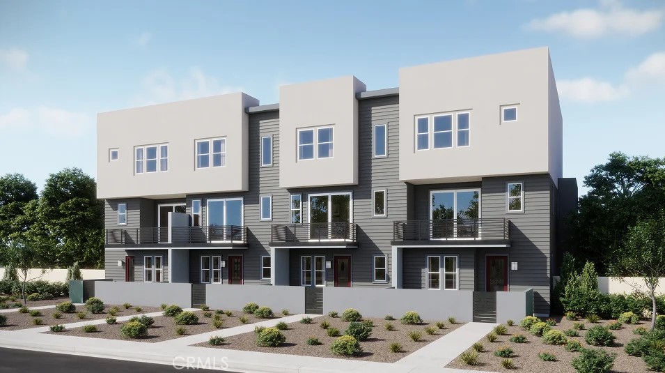 Hazel at Pineridge - Residential