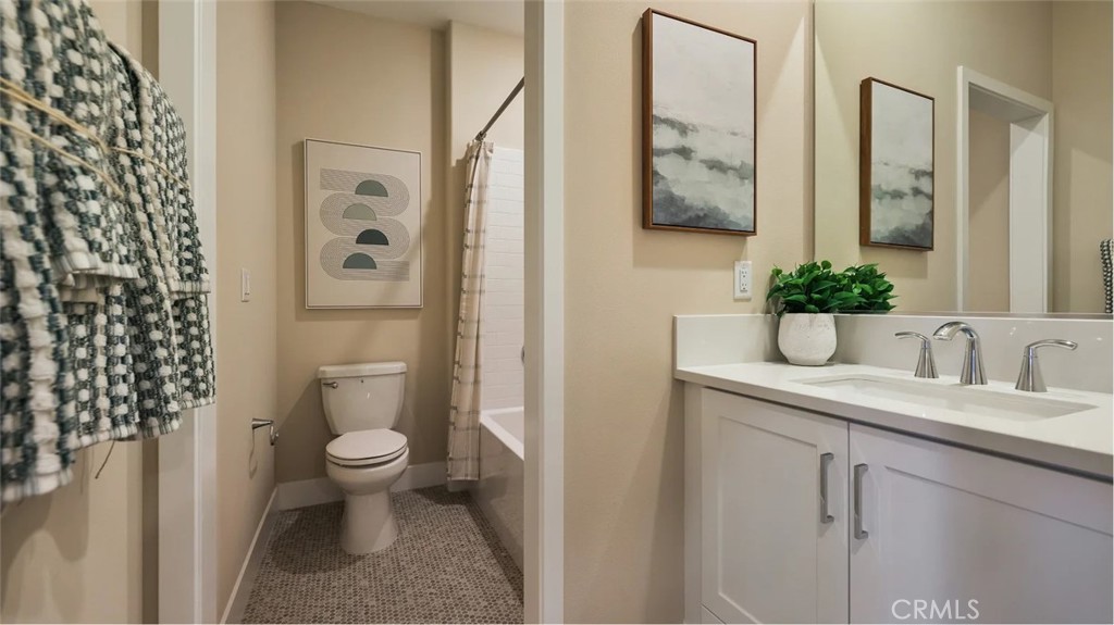 Hazel at Pineridge - Residential