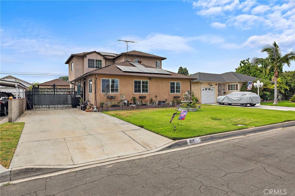 8112 Danby AVE