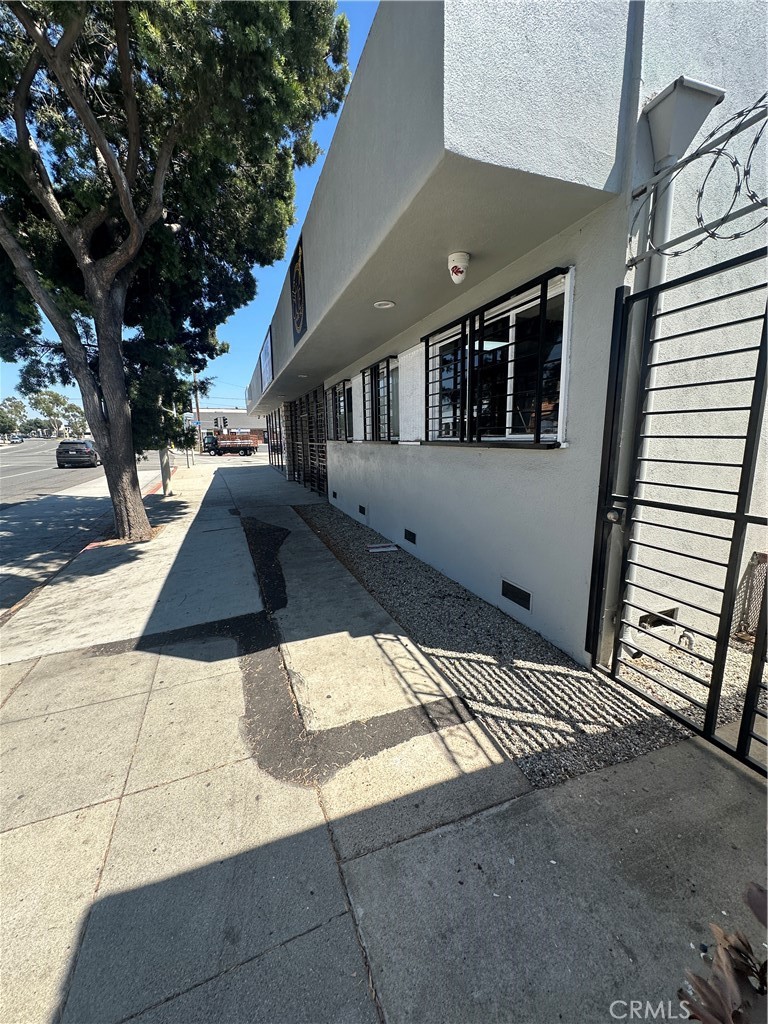 2603 W Beverly Boulevard