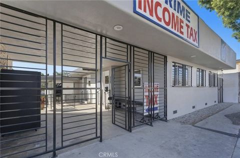 Photo of 2603 W Beverly Boulevard, Montebello, CA 90640 (MLS # DW25186465)