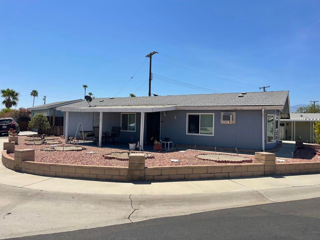 73295 Quivera Street