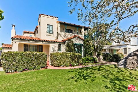 Photo of 10575 Cushdon Avenue, Los Angeles, CA 90064 (MLS # 26653031)