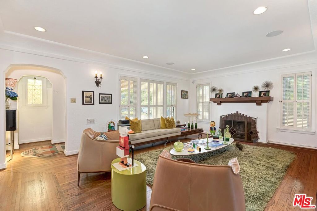 10575 Cushdon Avenue