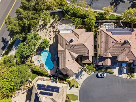 12 Coastal Oak Ln, Coto De Caza, CA 92679 - MLS#: OC25238133