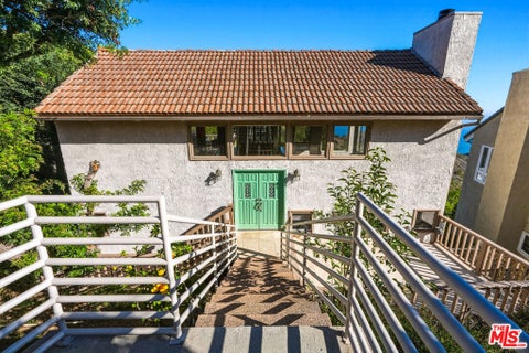 Tiny photo for 2965 Seabreeze Drive, Malibu, CA 90265 (MLS # 26862333)