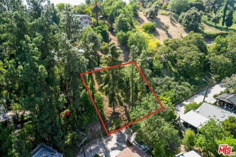 Photo of 0 W Avenue 44, Los Angeles, CA 90065 (MLS # 26839825)