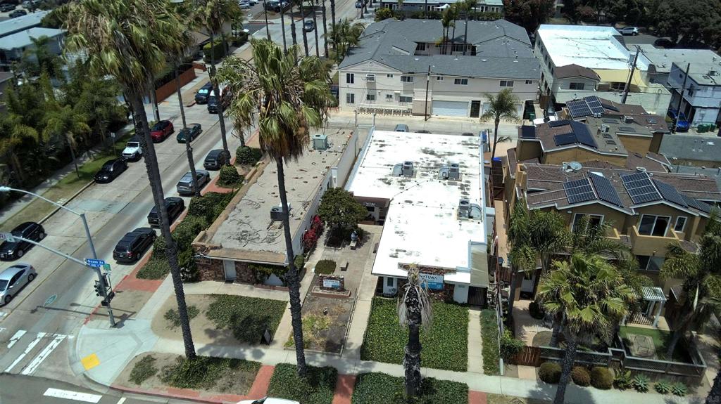 1300 Grand Avenue