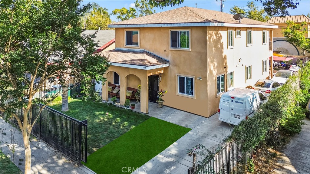 A beautifully custom-built, detached two-story home in the heart of Santa Ana, offering over 2800 sq ft of living space. Features include 4 bedrooms each with private bathrooms (including a downstairs in-law suite), 4.5 baths, a spacious open floor plan, cathedral ceilings, central A/C and heating, energy-efficient windows and doors, quartz countertops, a central island kitchen, travertine-style flooring, LED recessed lighting, and a large family room. The home also includes an oversized two-car garage and ample private parking. Conveniently located near shops, restaurants, freeways, and key city landmarks.