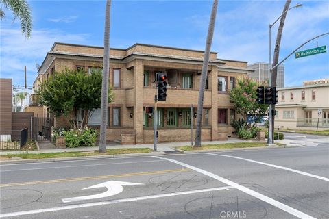 Photo of 1301 N Broadway, Santa Ana, CA 92706 (MLS # PW26139159)
