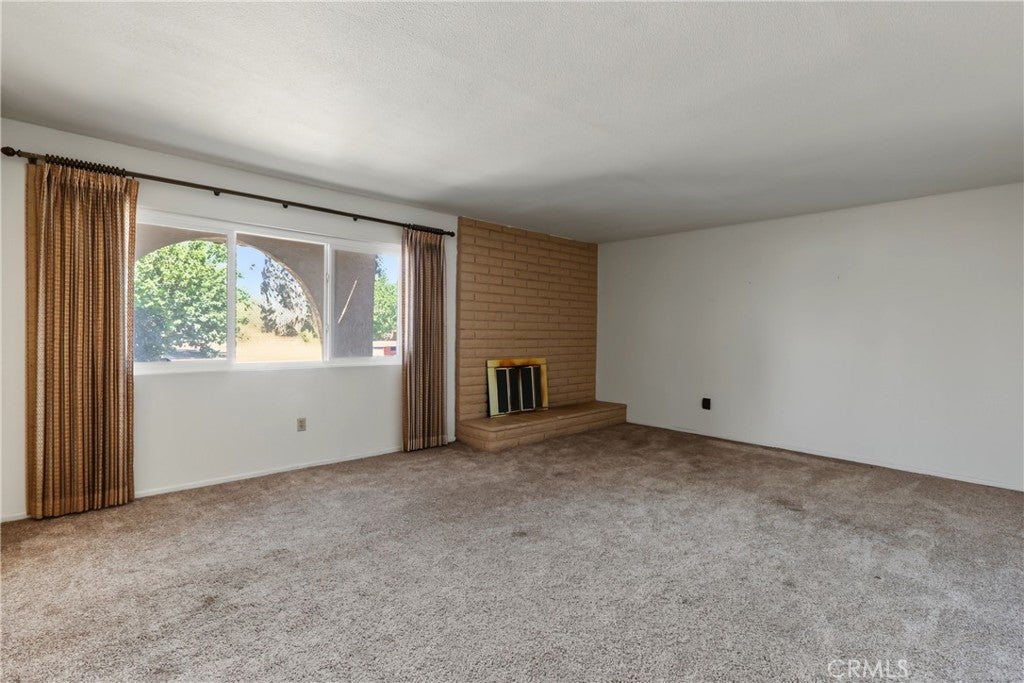 1631 Hackney
