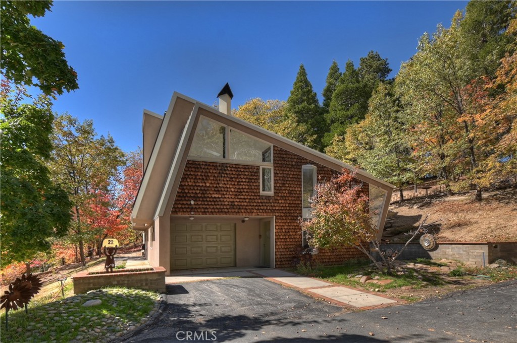 22 Holly Drive