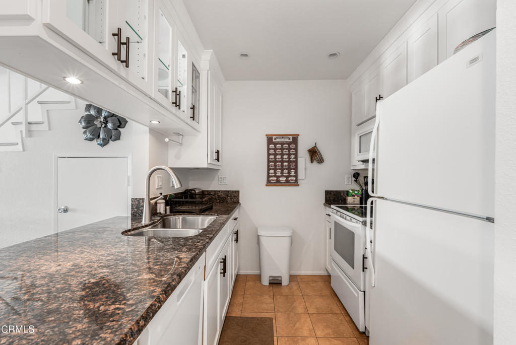 304 E Surfside Drive