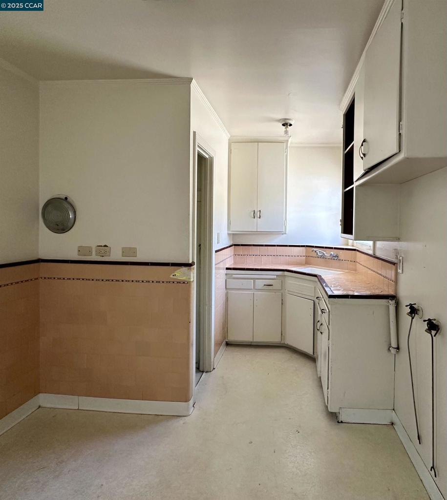 ESTABROOK - Residential Income