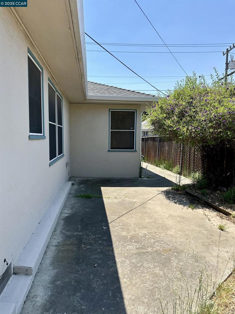 ESTABROOK - Residential Income