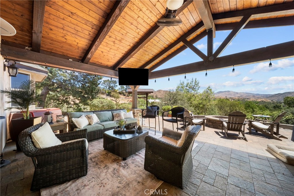 32935 Canyon Quail Trail