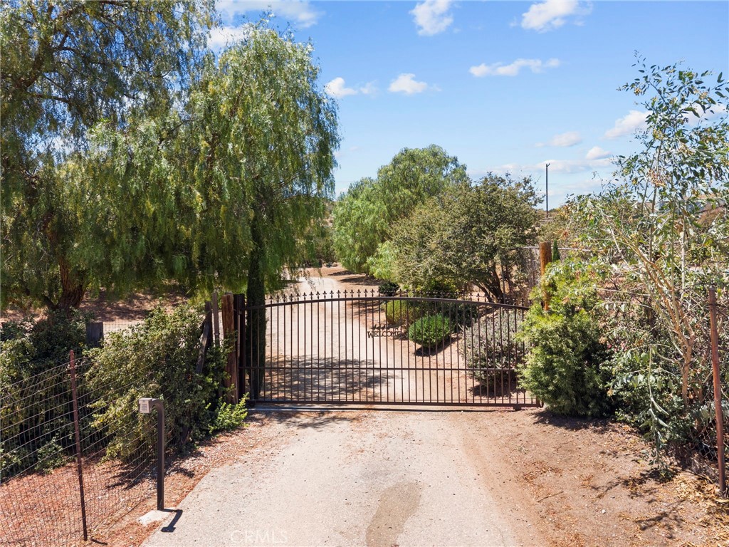 32935 Canyon Quail Trail