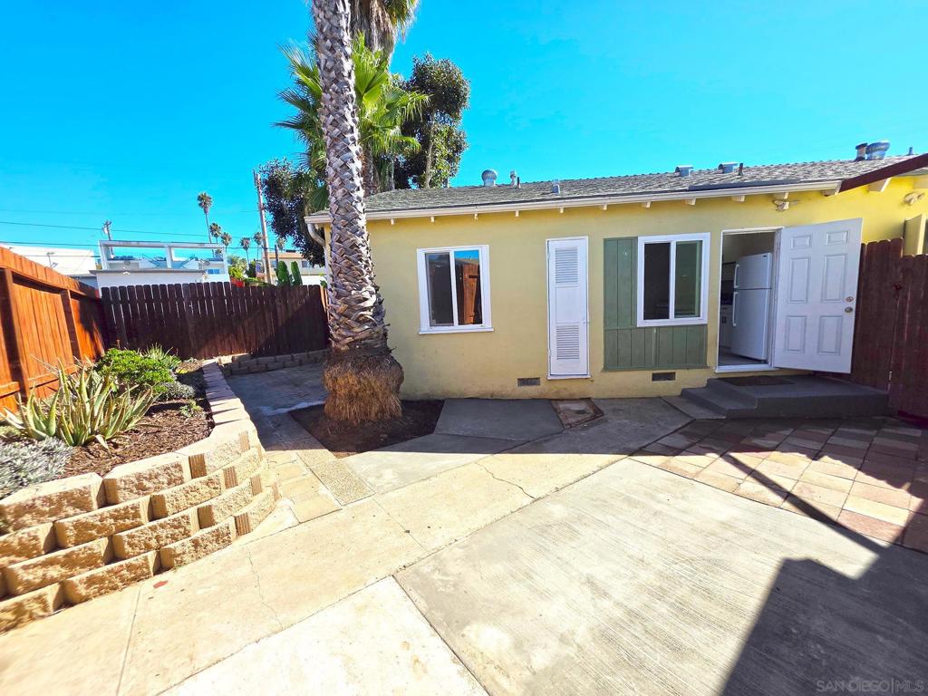 Bay Park - Residential Lease