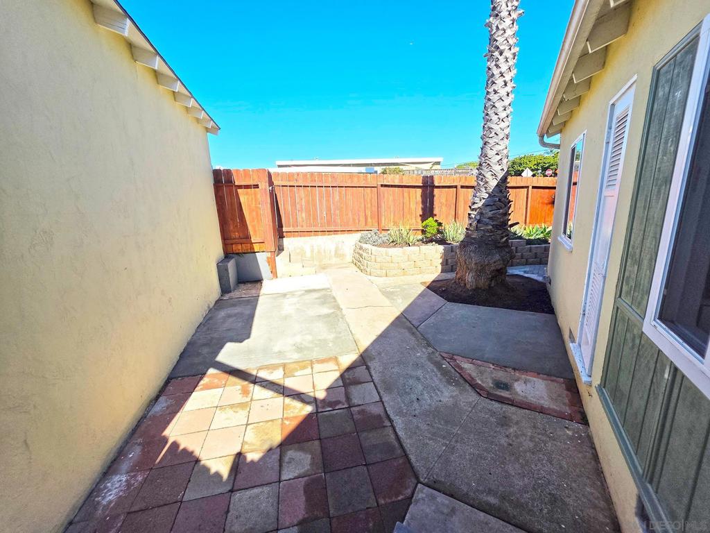 Bay Park - Residential Lease