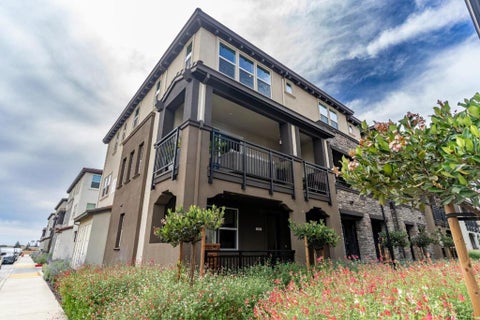 Photo of 935 Loyola Lane, Morgan Hill, CA 95037 (MLS # ML82062549)