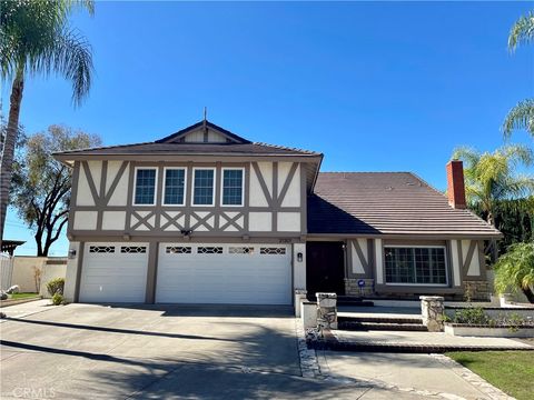 21301 Calle Recreo Lake Forest CA 92630
