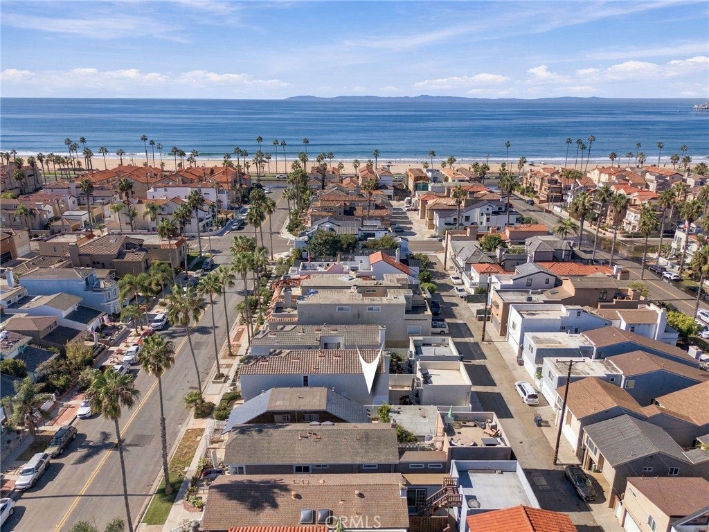 Photo of 221 21st Street, Huntington Beach, CA 92648 (MLS # OC26214285)