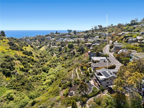 Tiny photo for 1435 Cerritos Drive, Laguna Beach, CA 92651 (MLS # LG26011871)
