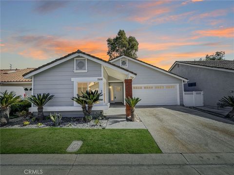 23516 Villena Mission Viejo CA 92692