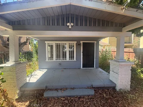 788 E 40th Place, Los Angeles, CA 90011 - MLS#: CV25160290