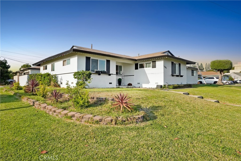 15003 Crestoak Drive
