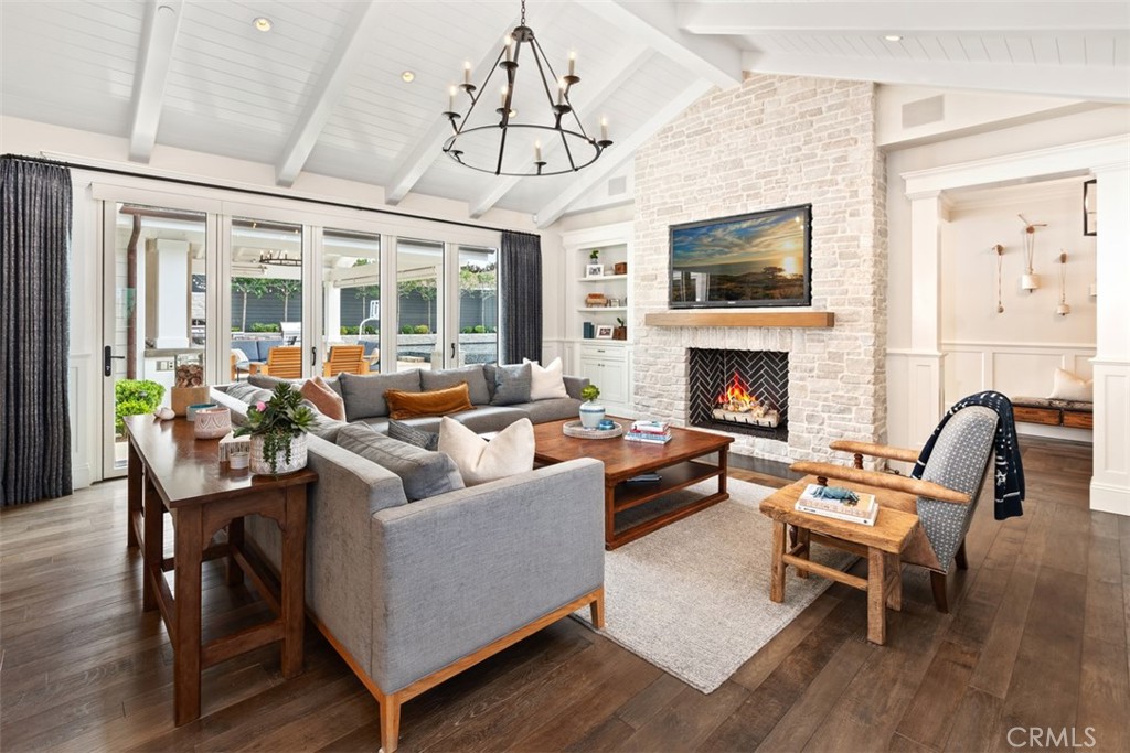 Irvine Terrace (IRVT) - Residential