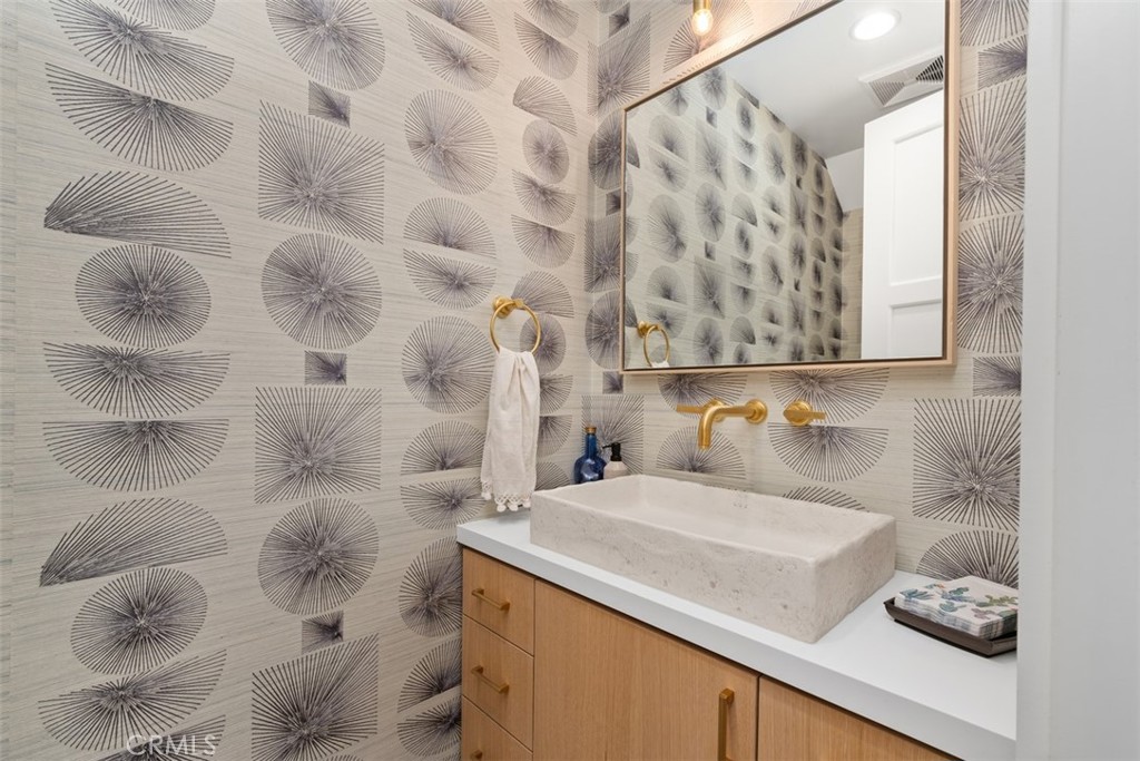 Irvine Terrace (IRVT) - Residential