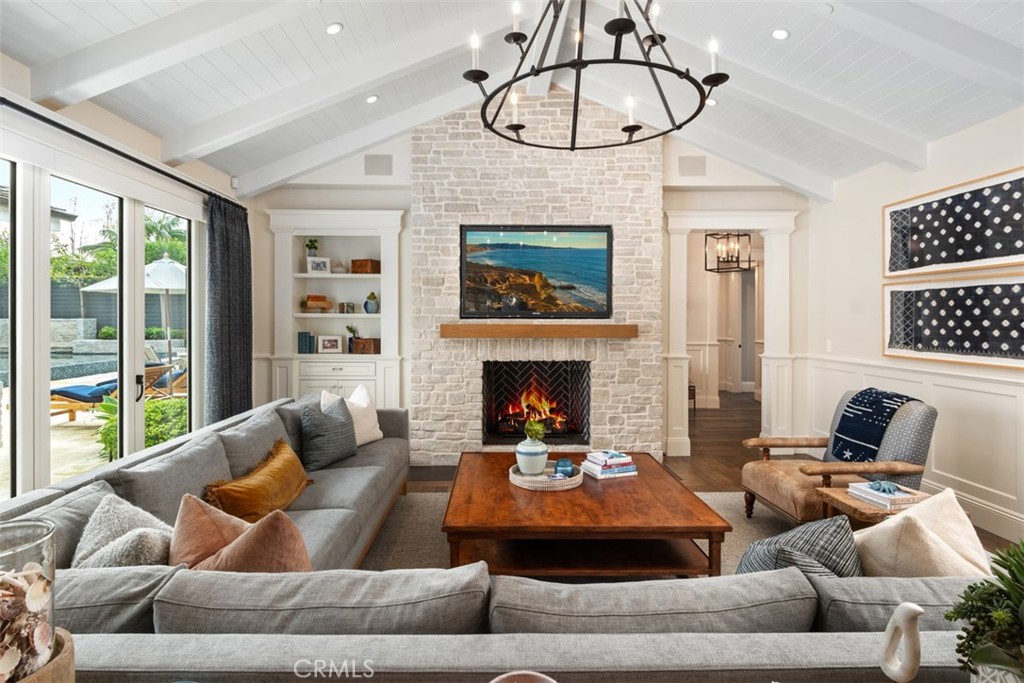 Irvine Terrace (IRVT) - Residential