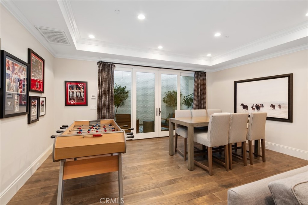 Irvine Terrace (IRVT) - Residential