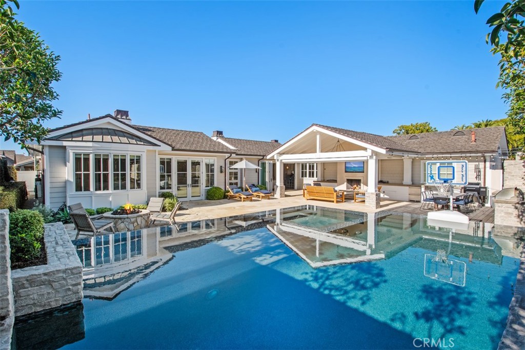 Irvine Terrace (IRVT) - Residential