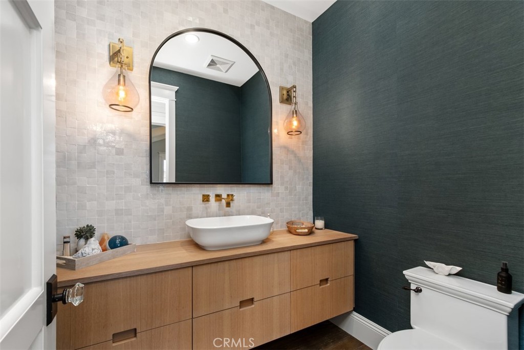 Irvine Terrace (IRVT) - Residential