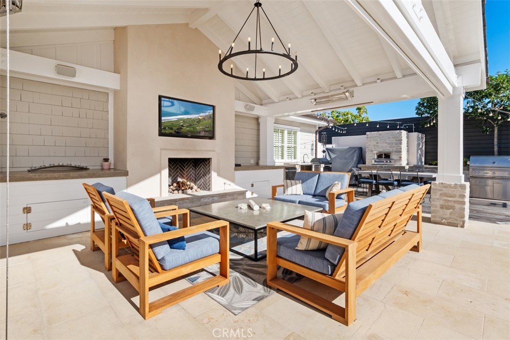 Irvine Terrace (IRVT) - Residential