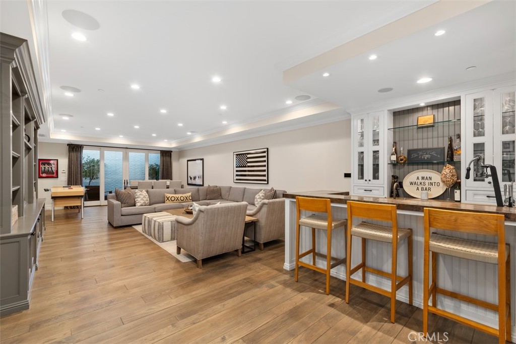 Irvine Terrace (IRVT) - Residential