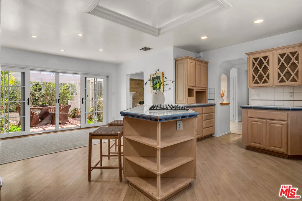 463 16th Street